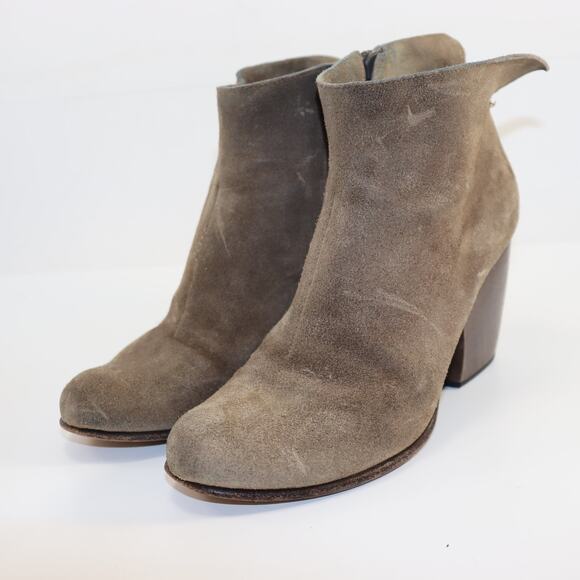 Taupe Suede Ankle Boots Made in Spain Size 36 - Picture 2 of 8